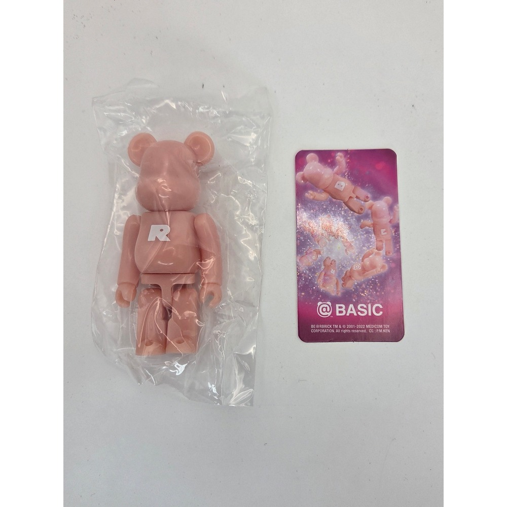Medicom Toy Bearbrick Series 44 Basic R Pink 100% Figure with Card Sealed